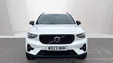 Volvo XC40 2.0 B4P Ultimate Dark 5dr Auto Petrol Estate